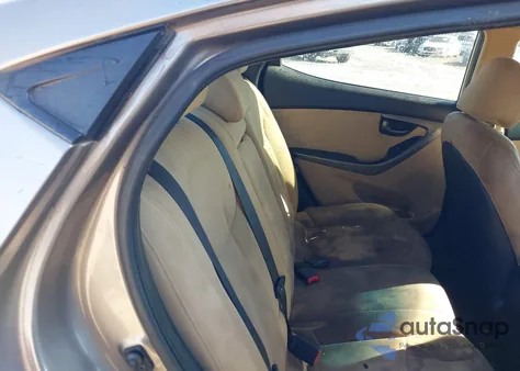 2013 Hyundai Elantra Gls z USA, uszkodzony, nr VIN 5NPDH4AE1DH214676